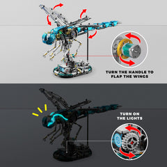 Loyratche Dragonfly articulated joints demonstrate mechanical concepts during building.