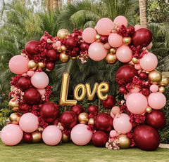 LUXURparty maroon-gold balloon garland ready-to-hang setup tips.