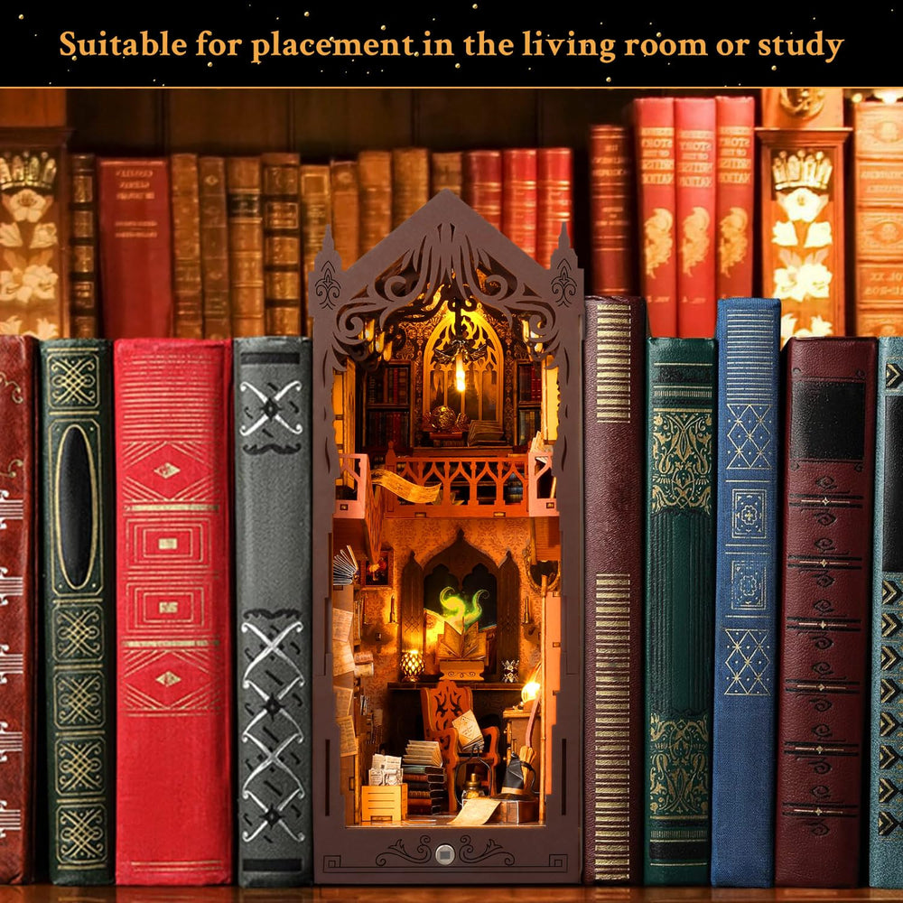 Lycidae wooden DIY booknook for creative crafting at home