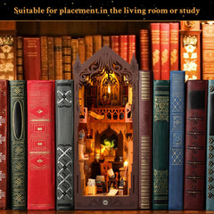 Lycidae wooden DIY booknook for creative crafting at home