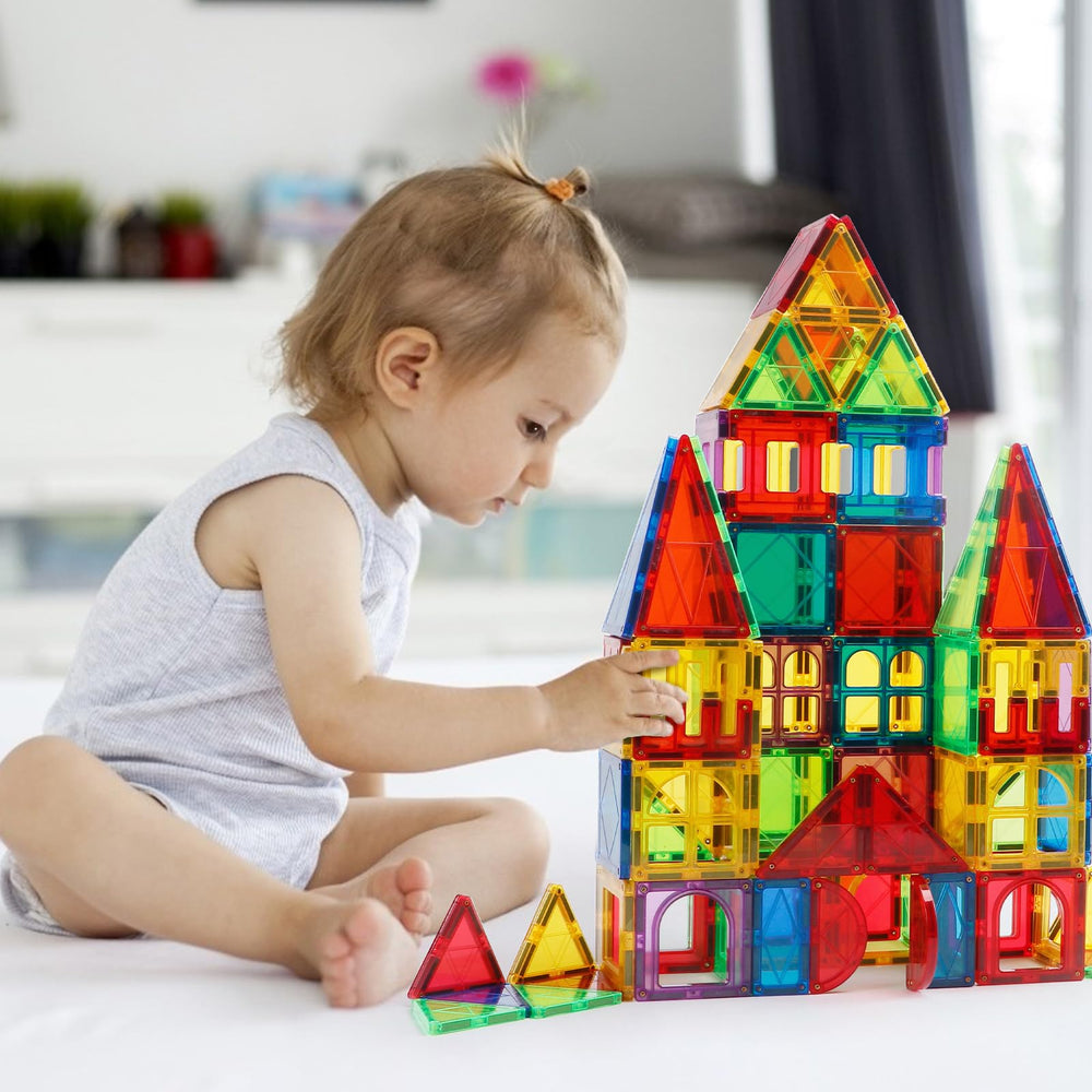MAGBLOCK tiles shown with other brands, showcasing compatible expansion.