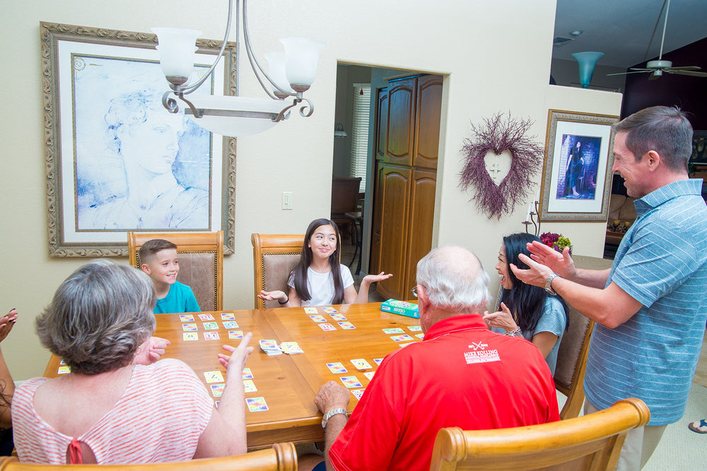 magilano SKYJO face-down cards create suspense and quick decisions