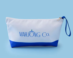 Sleek packaging and bag keep your Celestial set organized and protected.