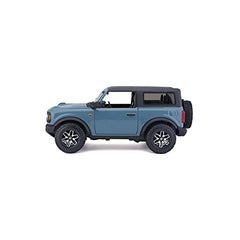 Maisto Bronco Badlands blue engine compartment reveals authentic model engineering for realism