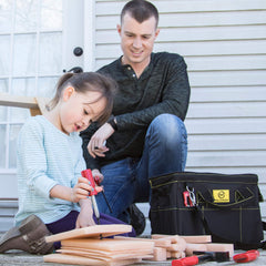 Maluvrian activity guide sparks project ideas for hands-on experimentation.