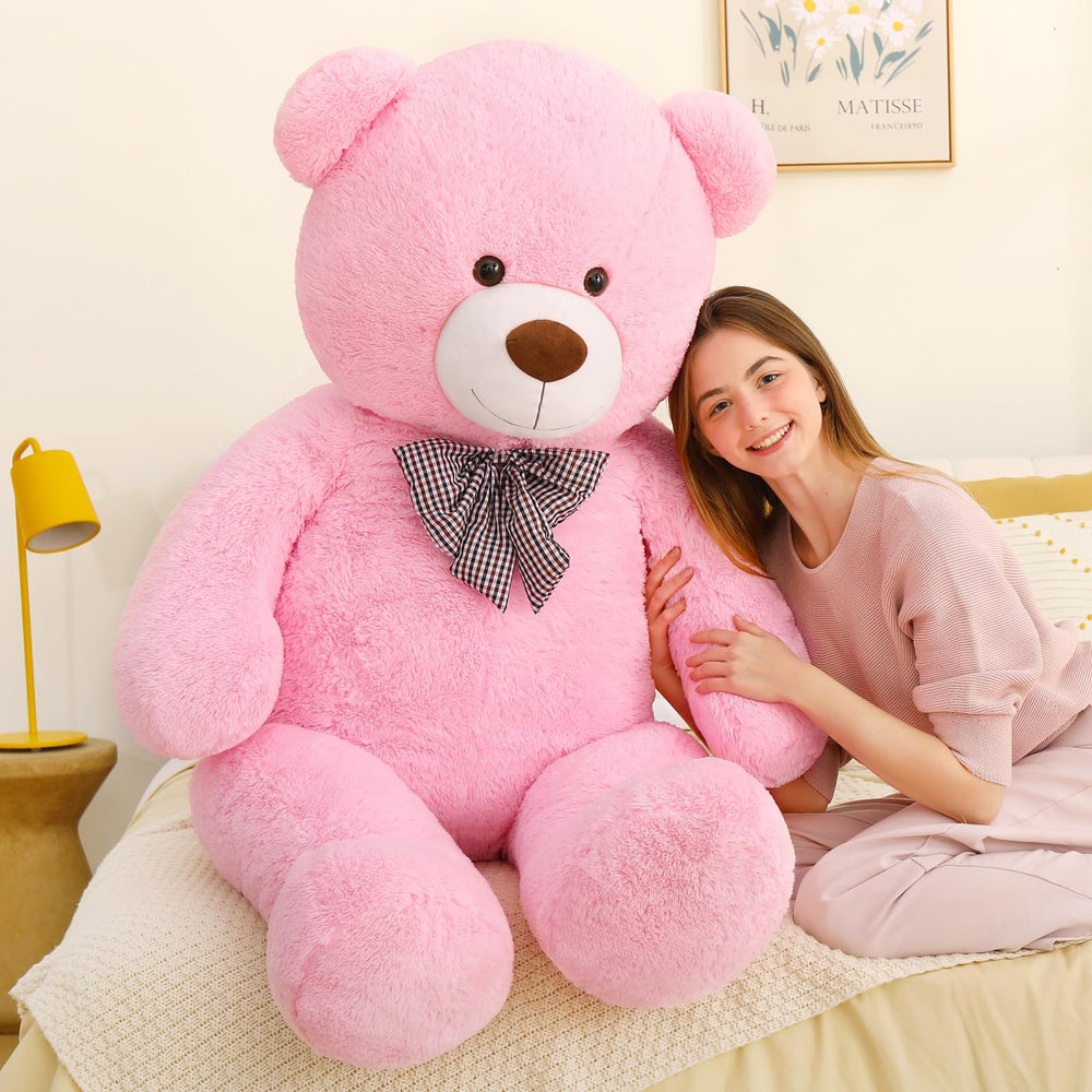 MaoGoLan giant pink teddy bear cuddling pose, perfect gift for loved ones