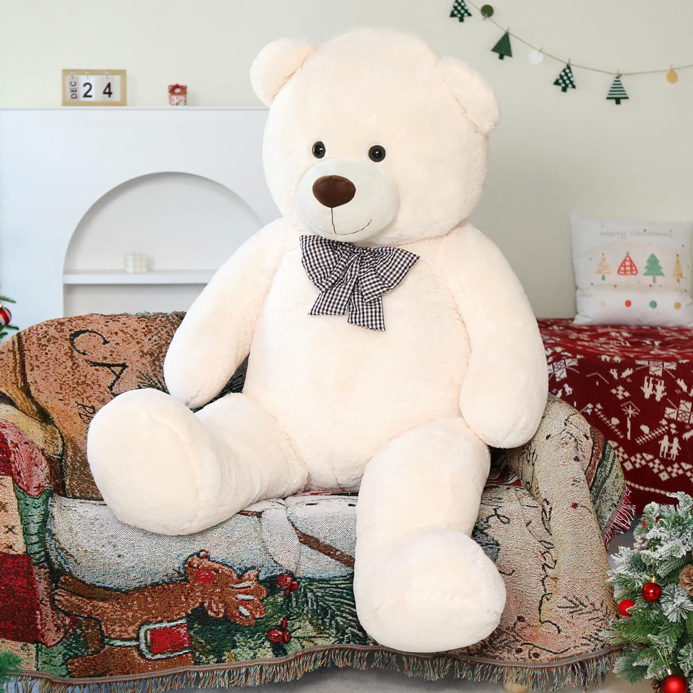 MaoGoLan teddy bear decor enhances bedrooms or living spaces with warm charm.