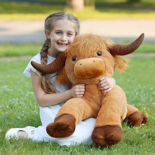 MaoGoLan Highland Cow 41inch front view, cuddly plush ready for hugs and play.