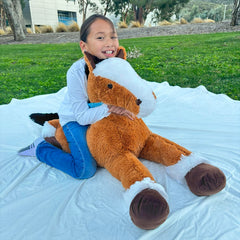 MaoGoLan plush horse pillow, a soft, supportive companion for bedtime.