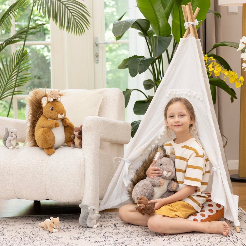 MaoGoLan three baby squirrels plush set inspires nurturing play and adventures.