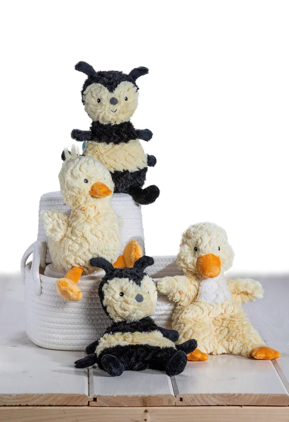 Mary Meyer Putty Duck Lovey portable 11-inch size ideal for gifts and car rides.