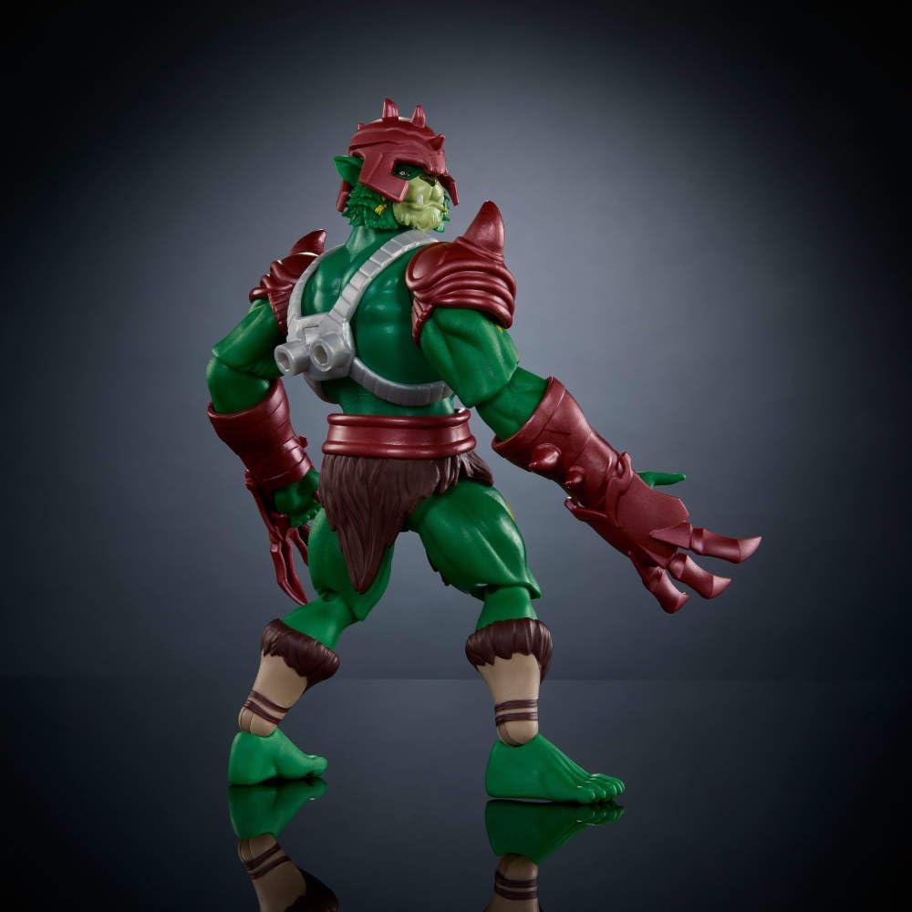 Battle Cat-Man claws enhance action display on the figure