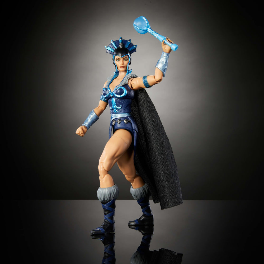 Extra hands set enables varied expressions and actions for Evil-Lyn.