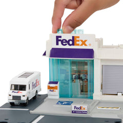 Matchbox Action Drivers FedEx Package Center delivery truck supports dynamic pretend deliveries