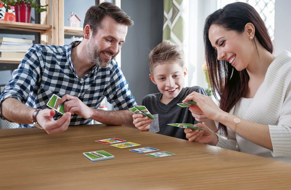 Mattel Skip-Bo Junior stockpile cards in play for quick sequencing.