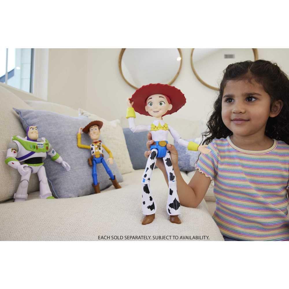 Mattel Jessie packaging suitable for display in kids rooms