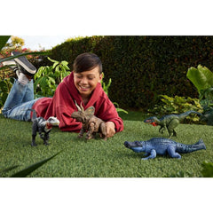 Tail-activated rampage motion enables two dramatic attack poses.