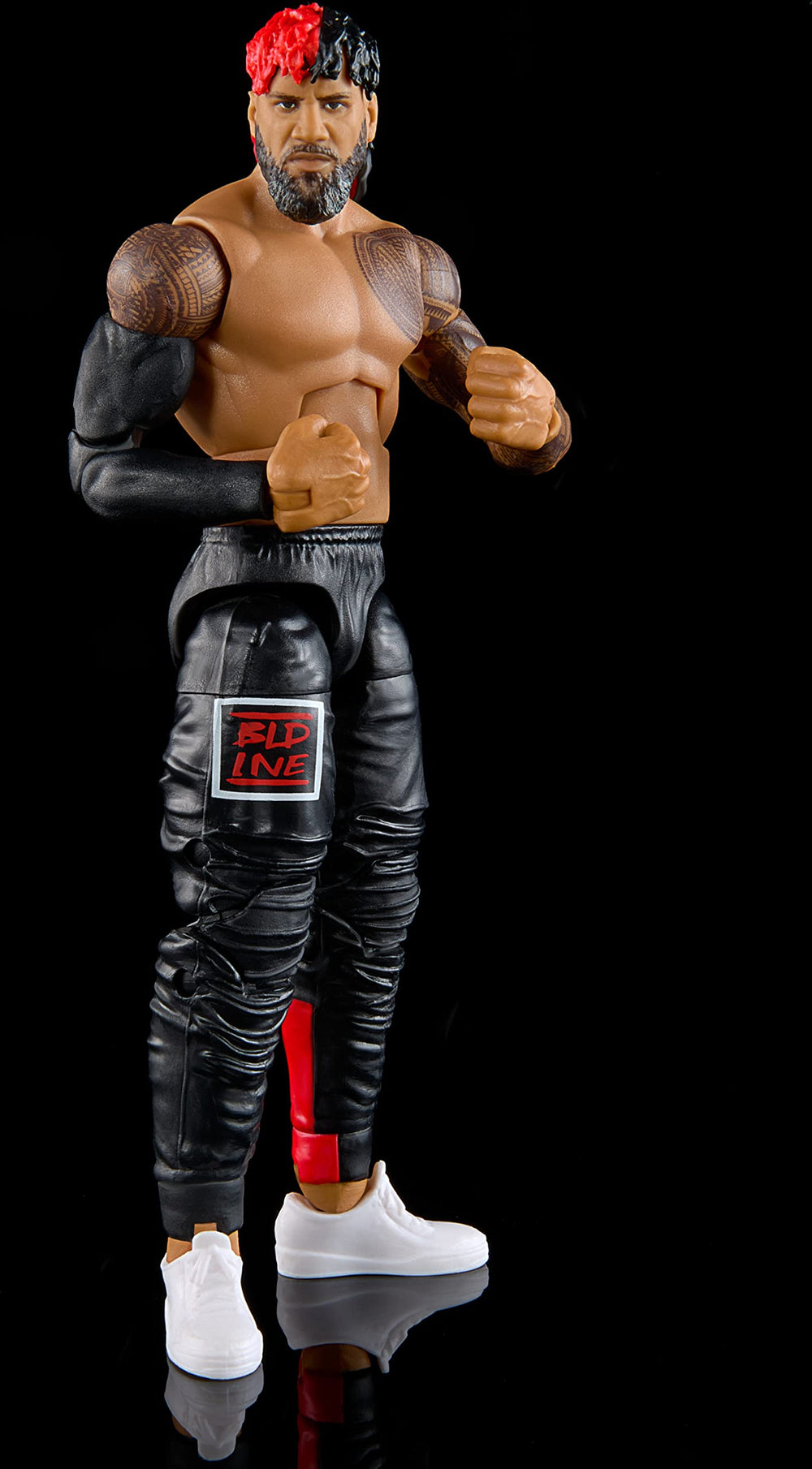 Mattel WWE Jimmy Uso Top Picks Elite accessories pack enables varied posing.