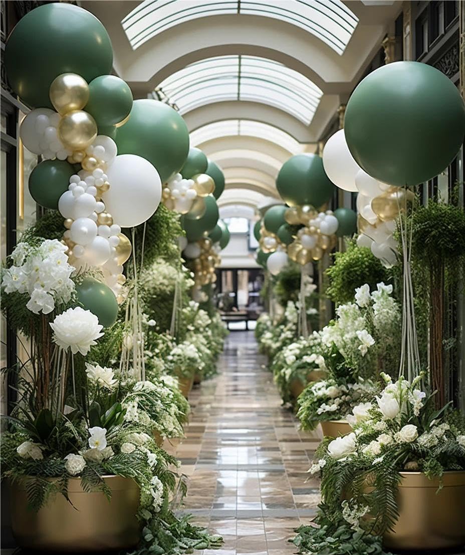 MEBAY 12in gold balloons provide a rich metallic accent that shifts with light