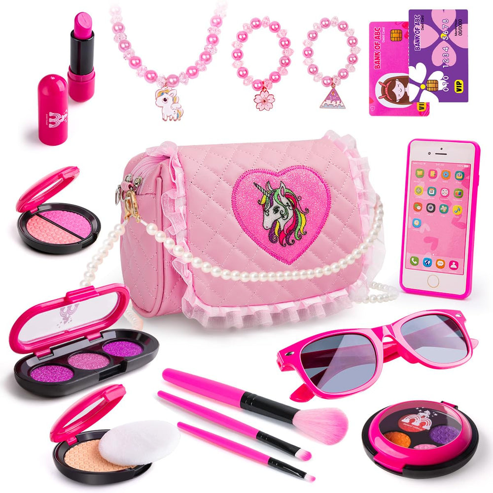 Meland pink heart handbag and accessories for pretend play and storytelling.