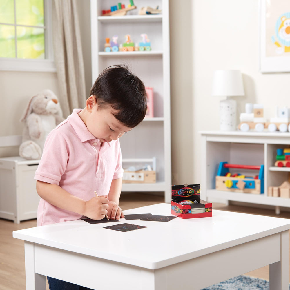 Melissa & Doug Desk-friendly set is great for quick doodles at home or school.