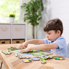 Gear mechanism fitting over pegs in Melissa & Doug puzzle