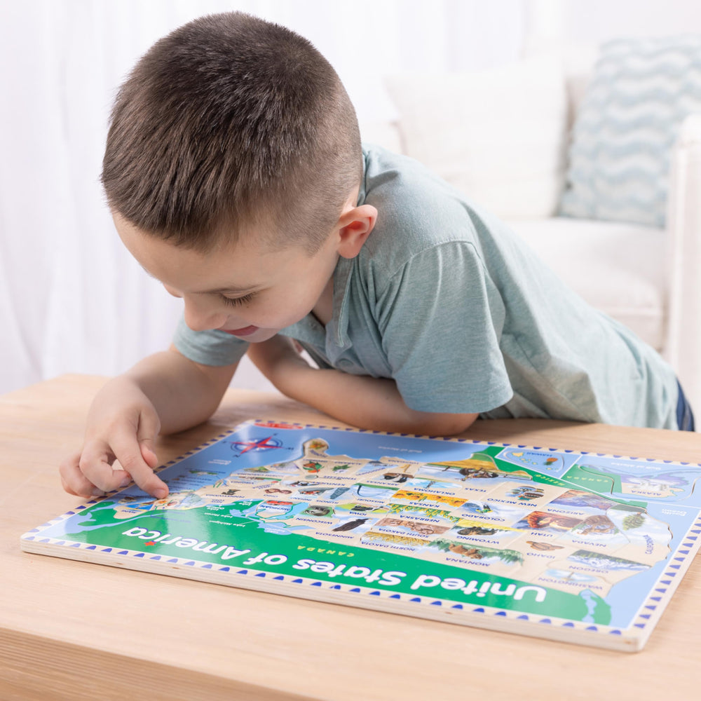 Melissa & Doug USA Map sturdy wooden pieces support durable, screen-free playtime.