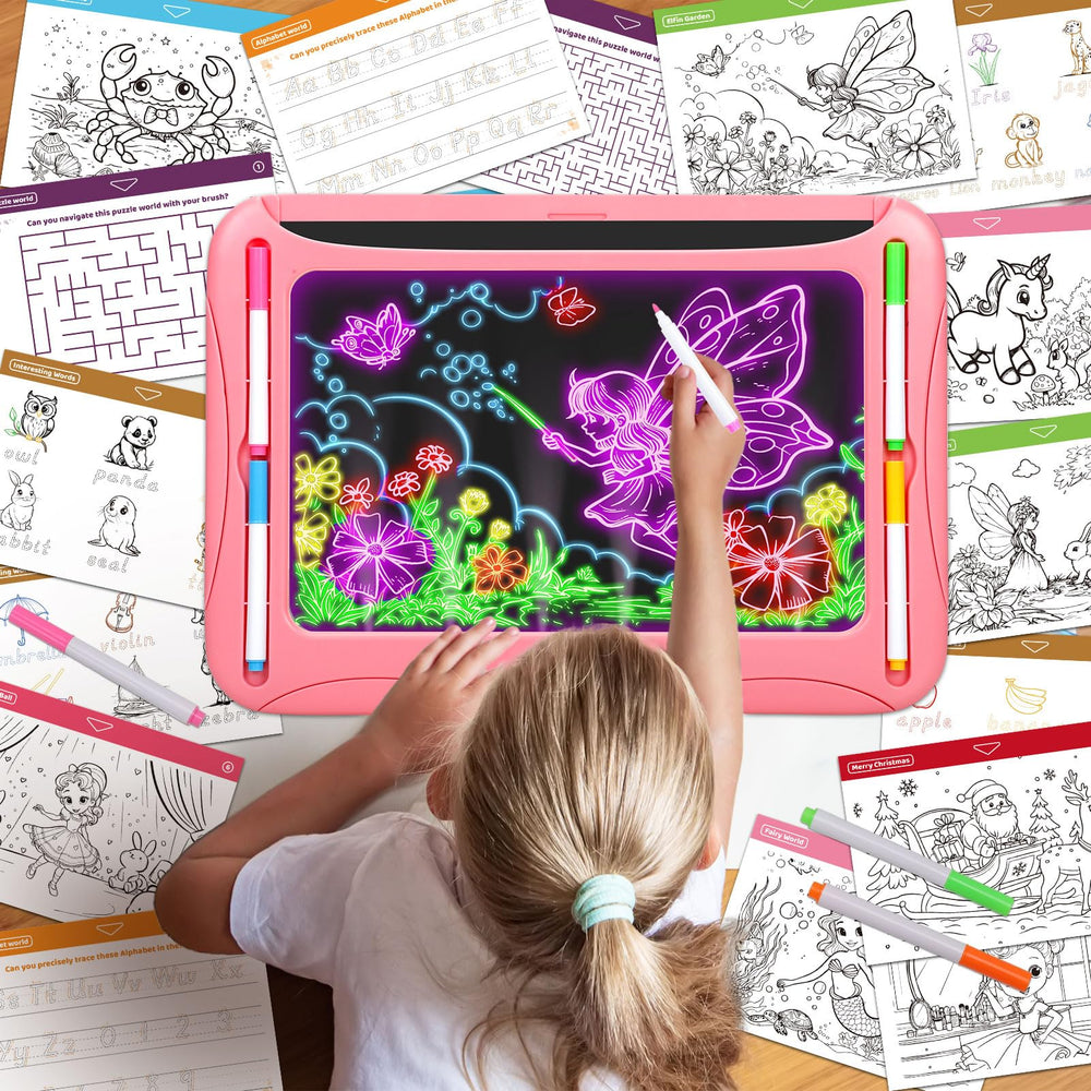 MERGUEZ Eco-friendly tracing pad reduces paper waste during art time.