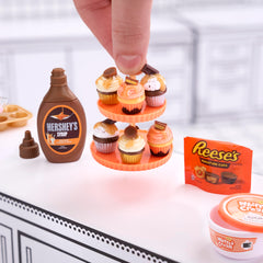 MGA's Miniverse Hershey remix collection for creative display