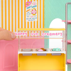MGA's Miniverse ice cream shop tiling enhances mini bakery layouts.