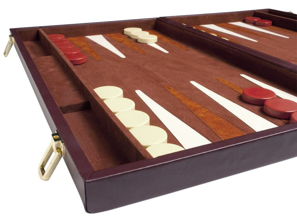 Middleton Games high-quality playing pieces ensure smooth, precise moves during rounds.