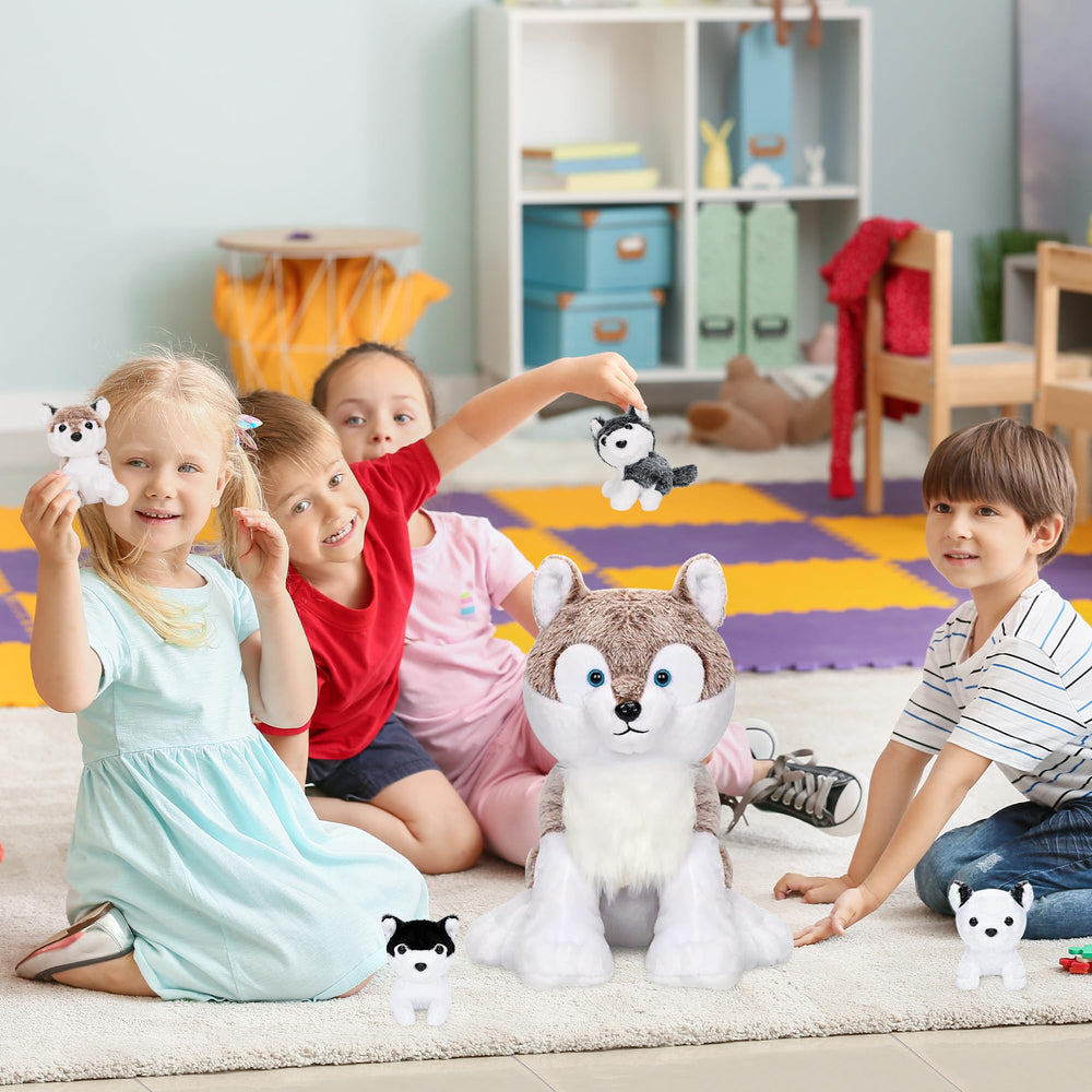 Miguelina Wolf plush fabric, durable and machine washable