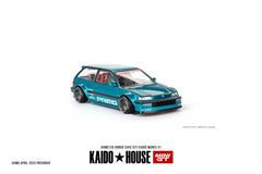 Mini GT Models Kaido Works V1 Tahitian Green rubber tires add authentic tactile realism.