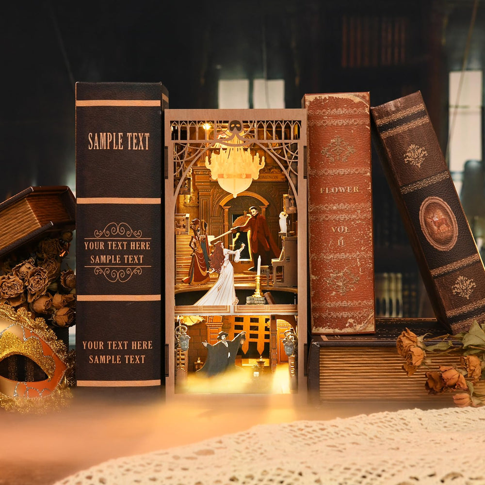 MiniCity dust cover protects the booknook from dust.