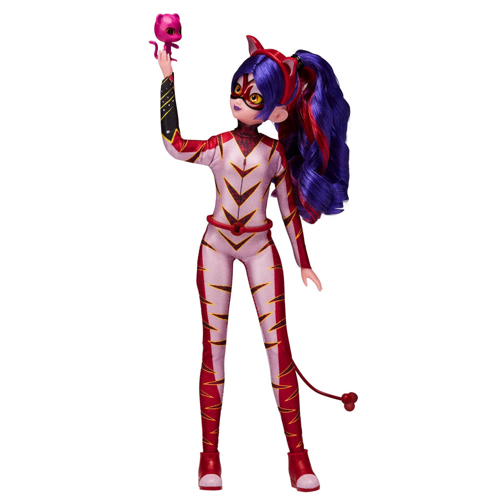 Miraculous 26cm fashion doll for versatile display and play scenarios.