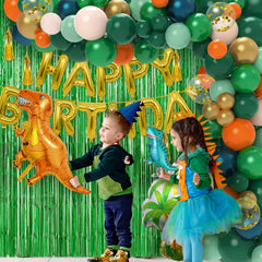 Miucat small dinosaur balloons add cute touches to tables.