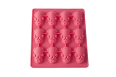 MOBI Original mini hot dogs arranged in the mold for easy, kid-friendly snacks