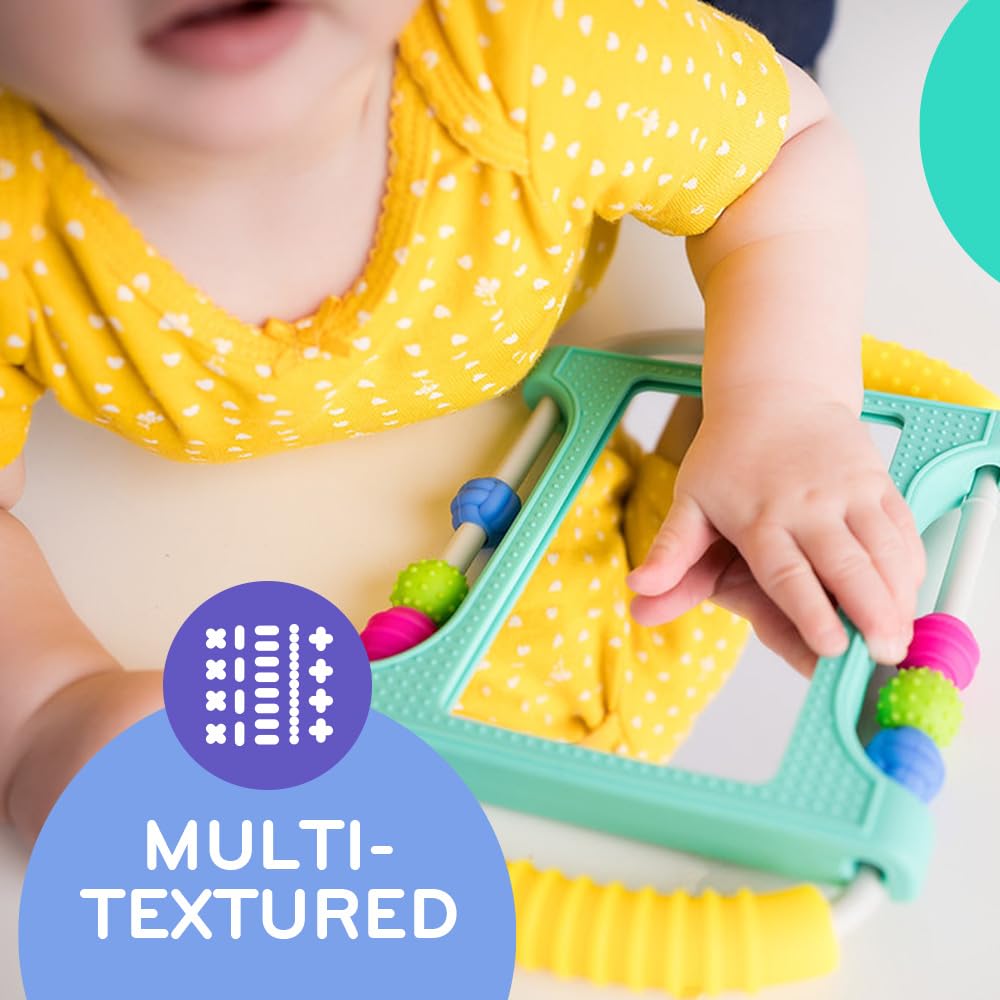 MÖBI Mobi Peeka portable design fits diaper bags