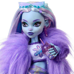 Abbey Bominable doll snowflake pants paired with frosty platform shoes.