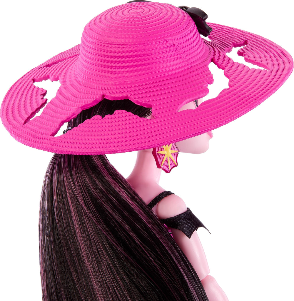 Monster High Draculaura sunscreen to spark pretend spa and sunny day protection.