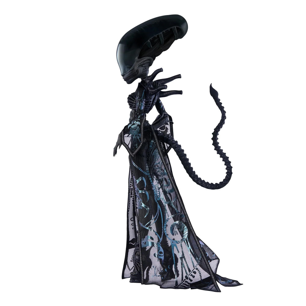 Monster High Skullector Alien Doll with custom Xenomorph-inspired sculpt