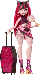 Travel clothes unpacked for mix-and-match adventures with Monster High Skulltimate Secrets.