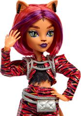 Monster High Toralei wearing varsity jacket ready for club photos and adventures.