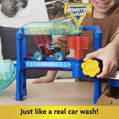 Monster Jam MNJ VHP 1t64 Power Wash Playset crash scene action.