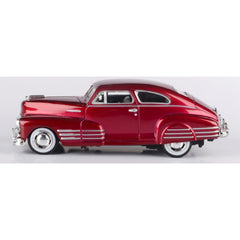Motormax 1948 Chevy Aerosedan Fleetline hood open revealing engine bay detail