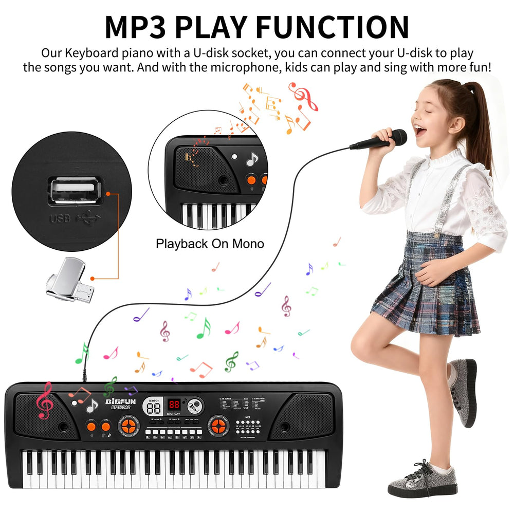 M SANMERSEN keyboard demonstrating demo songs for guided practice