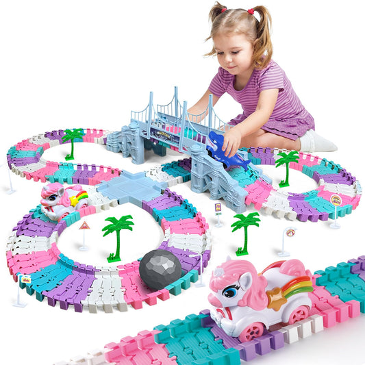 Msanmersen race track with 194 pieces for creative play.