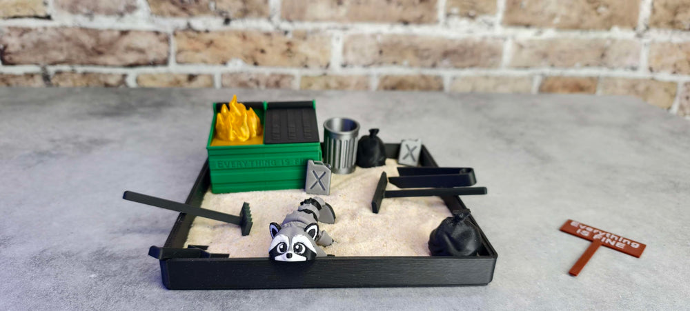 MunnyGrubbers Zen Garden box shows convenient storage and easy setup.