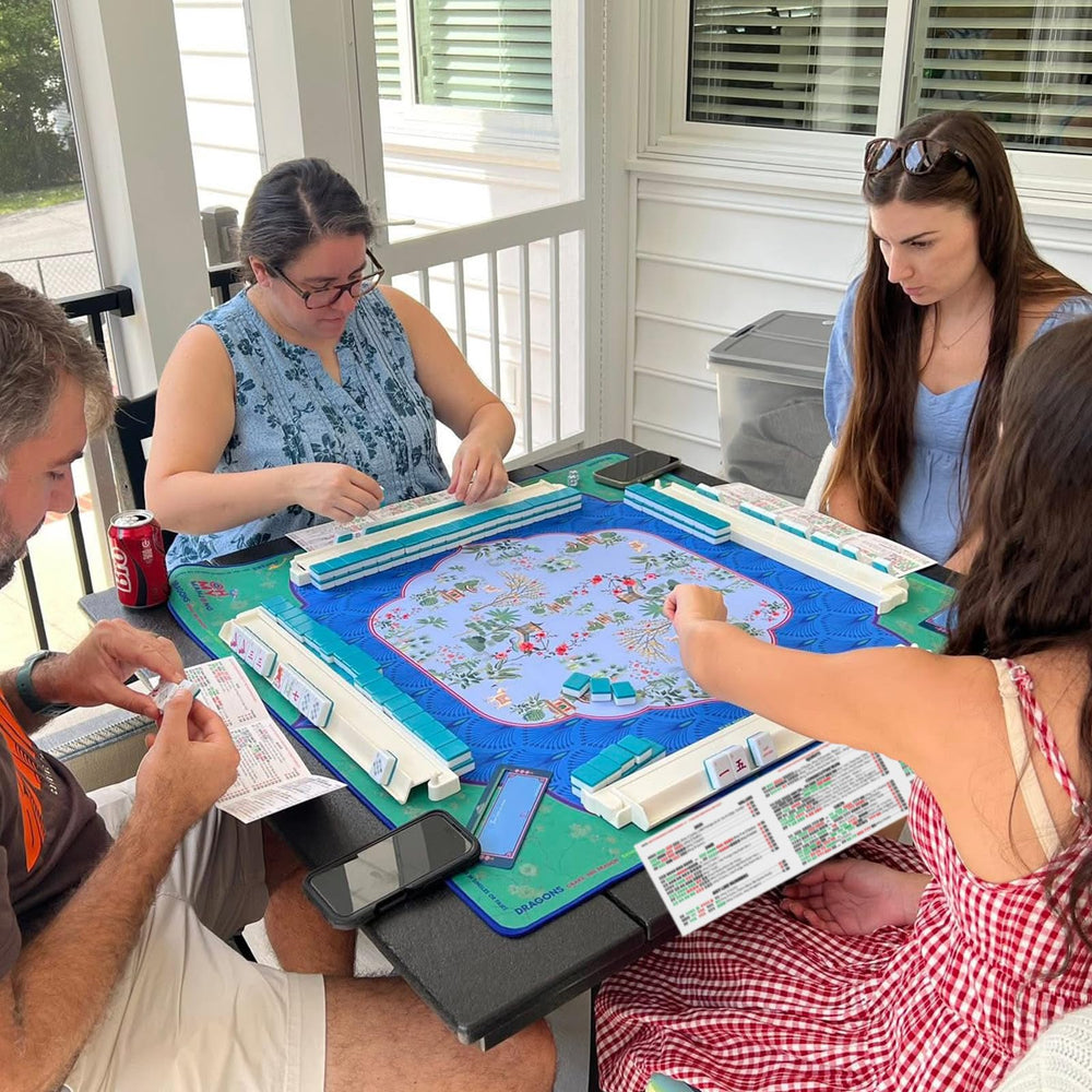 MyCasily Mahjong Cards 2025 ideal for gatherings and game nights to smooth play.