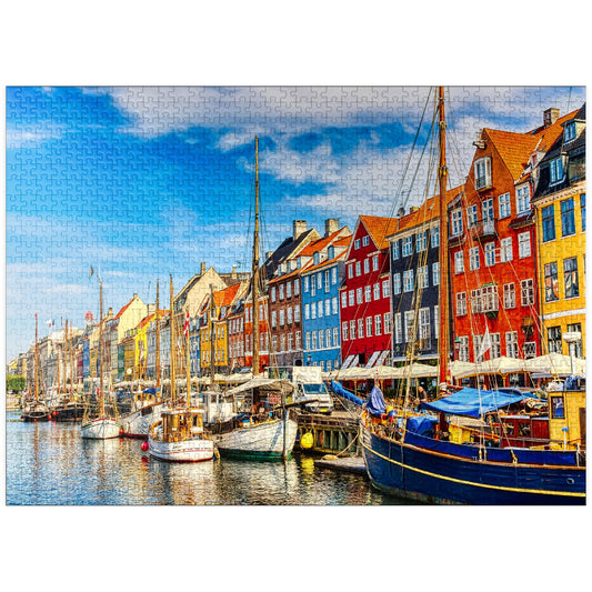 MyPuzzle Nyhavn Harbor box front shows premium packaging for adults.